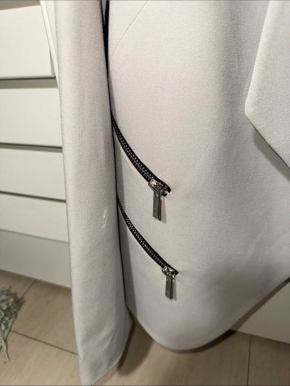 NWOT - Nine West Light Gray & Black Open-Front Draped Blazer with Zip Accents. - Picture 3 of 5